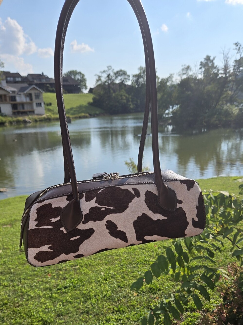 House of Harlow 1960 East-West Baguette Calf Hair Barrel Shoulder Bag Cow Design - Picture 11 of 13